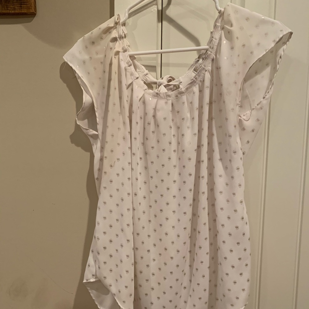 Women’s blouse